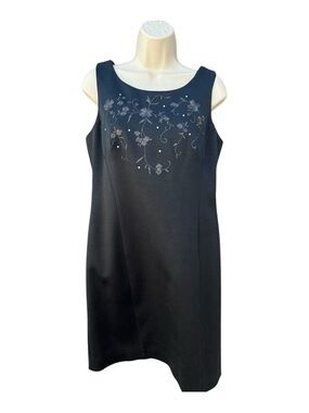 Rabbit Designs Black Floral Embroidered Shift Dress Size 10 Sleeveless